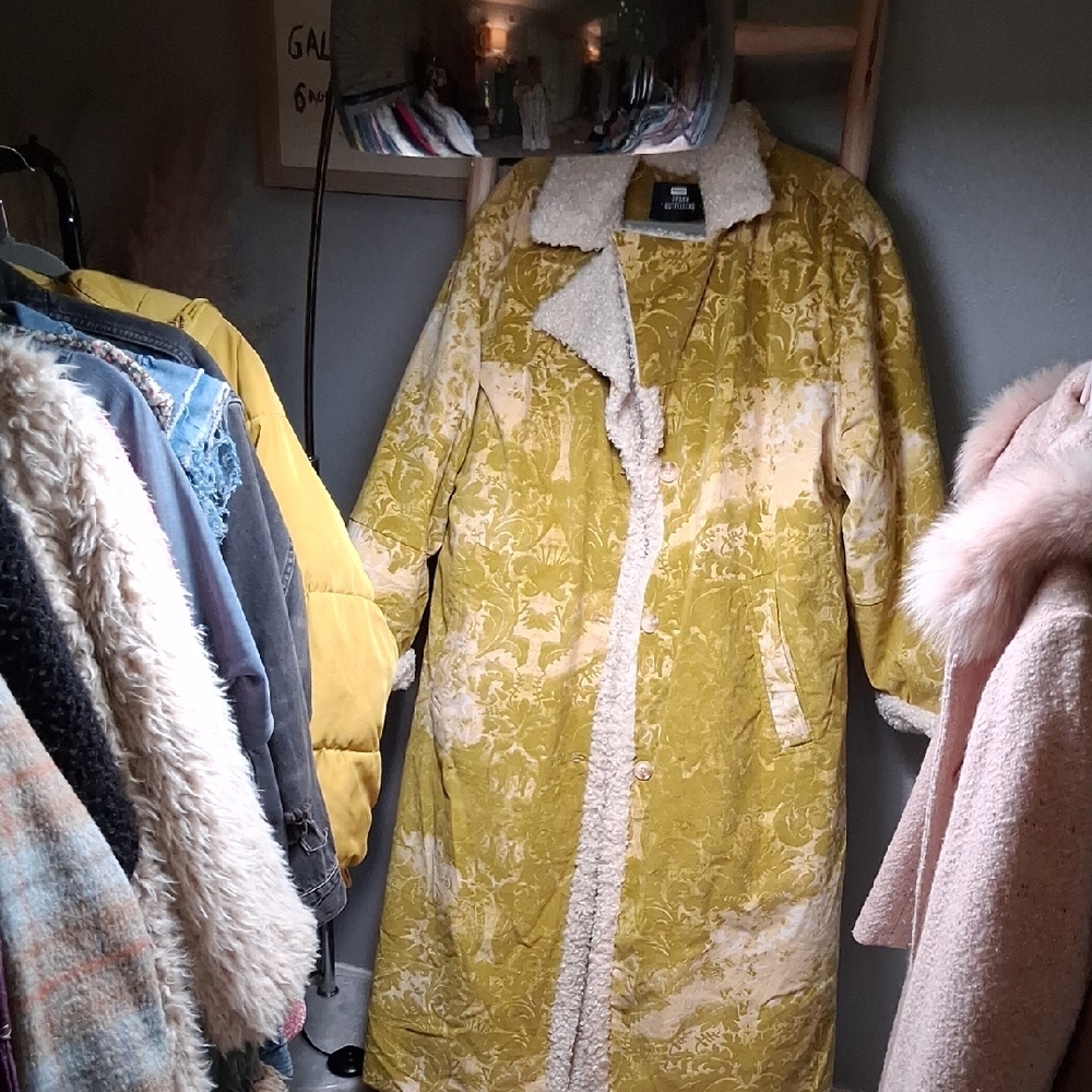 Urban Outfitters Yellow Tapestry Patterned Teddy Jacket